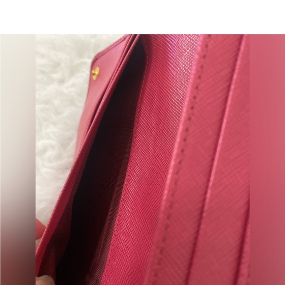 Authentic Prada Fuchsia Saffiano Leather Bow Continental Wallet - Picture 15 of 15
